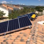 Électrification d'une maison de campagne nouvellement construite à Castall